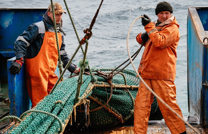 Рыболовы Мурманска, Камчатки и Приморья возглавили список наиболее высокооплачиваемых специалистов.jpg