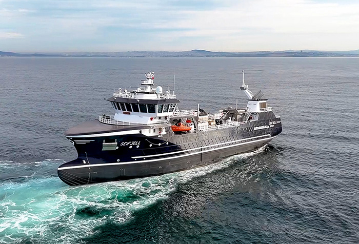 Cemre Shipyard завершила строительство крупнейшего в мире судна для перевозки живой рыбы 